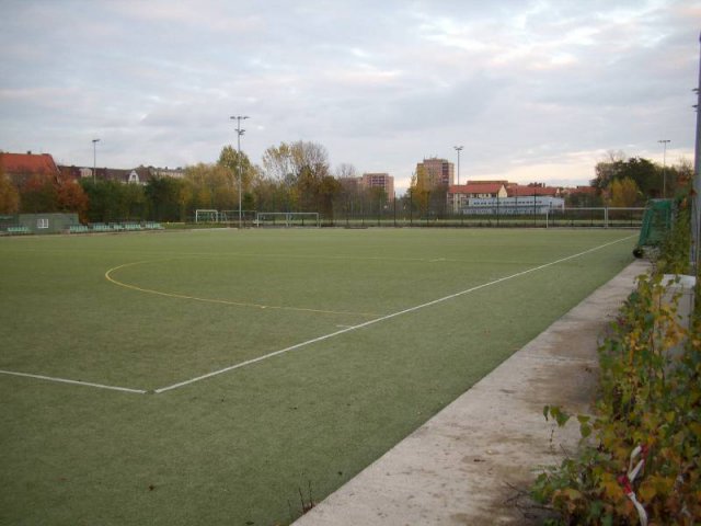 herbstlicher Hockeyplatz