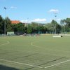 Hockeyplatz im Sommer III